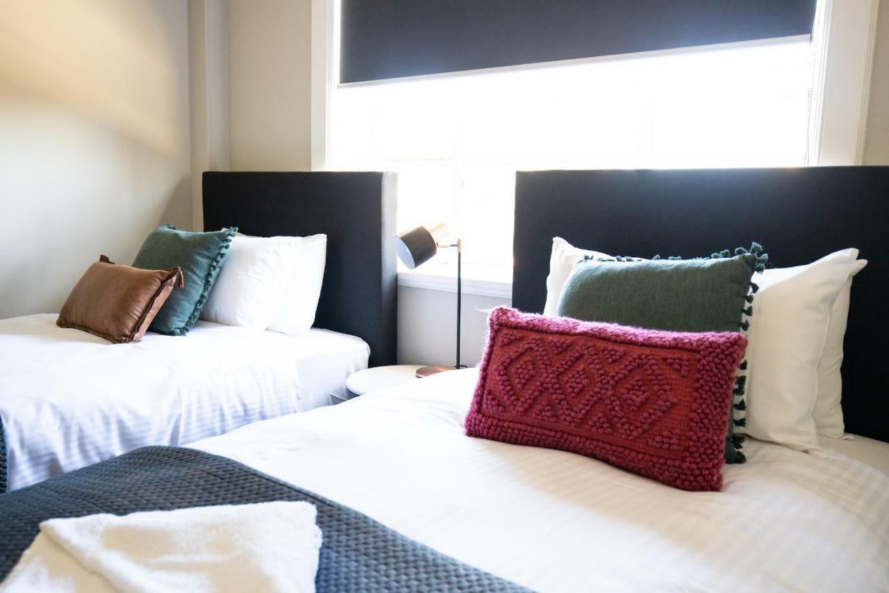 Horse And Jockey Hotel Homebush Сидней Экстерьер фото