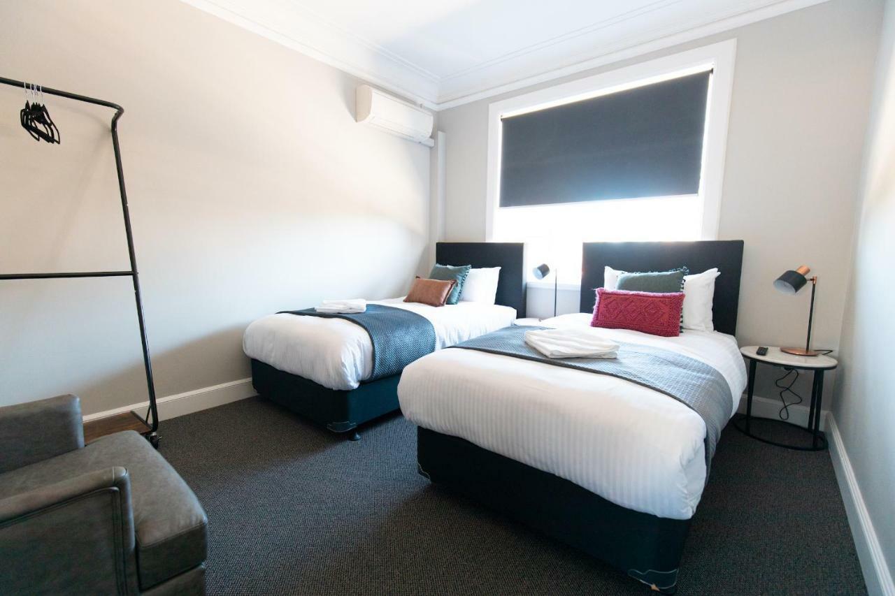 Horse And Jockey Hotel Homebush Сидней Экстерьер фото